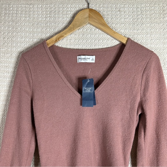 ABERCROMBIE tan Soft A&F Cozy long sleeve thong bodysuit S NEW - Picture 2 of 6